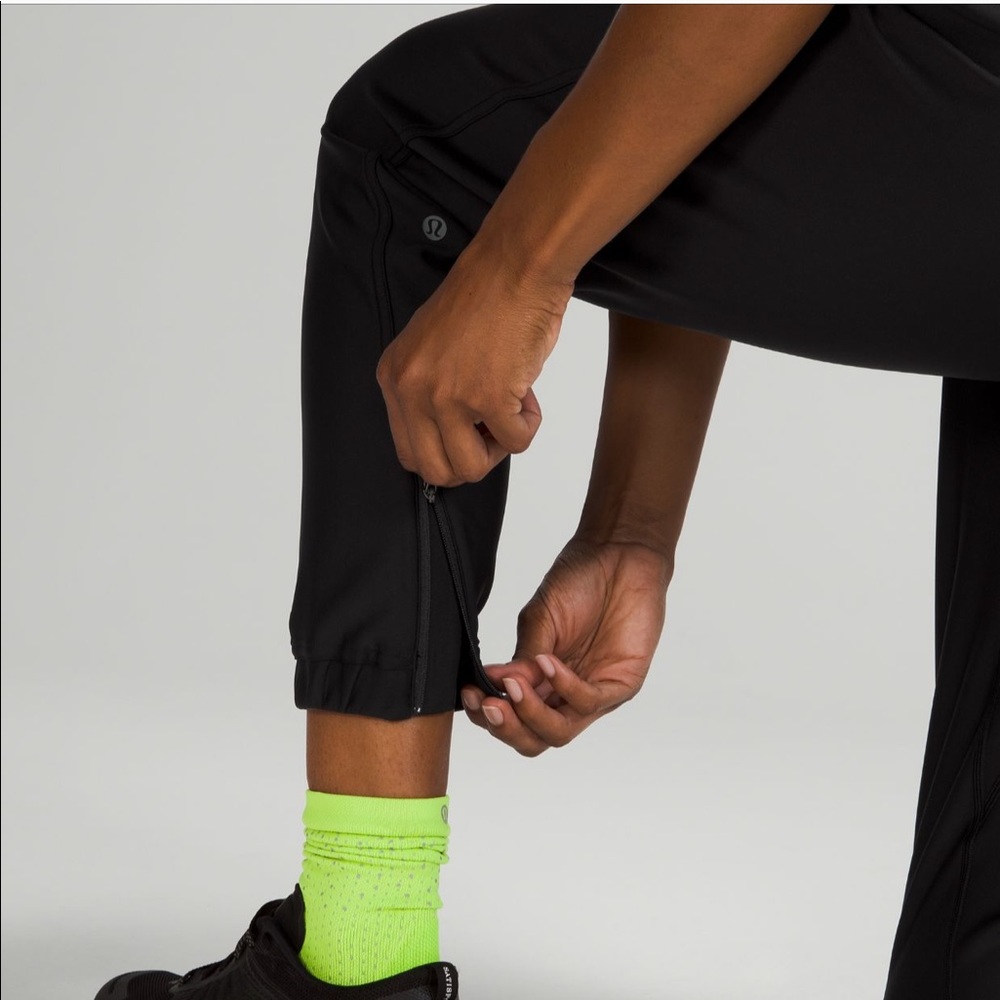 Adapted State High Rise Fleece Jogger - Picture 3 of 4